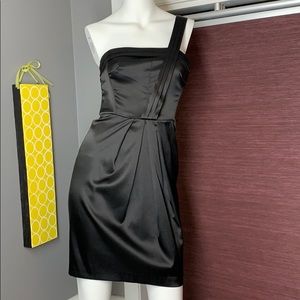 Jodi Kristopher- 1 shoulder little black dress 💝